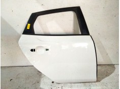Recambio de puerta trasera derecha para volvo v40 cross country referencia OEM IAM   