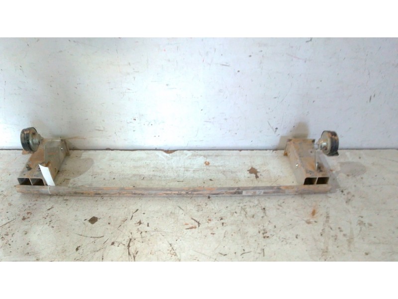 Recambio de travesaño inferior para volvo xc60 ii (246) b4 mild-hybrid referencia OEM IAM 200504683  