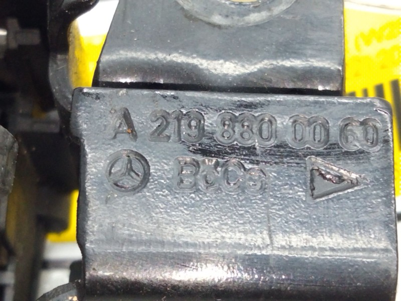 Recambio de cerradura capot para mercedes-benz clase r (w251, v251) r 320 cdi 4-matic (251.022, 251.122) referencia OEM IAM A219