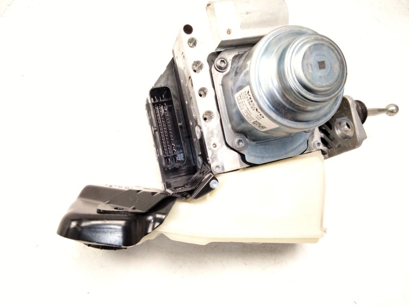 Recambio de abs para volvo xc60 ii (246) b4 mild-hybrid referencia OEM IAM 32333637  