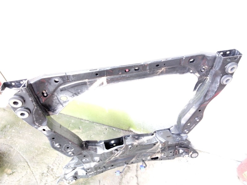 Recambio de subchasis para volvo xc60 ii (246) b4 mild-hybrid referencia OEM IAM 32315338  