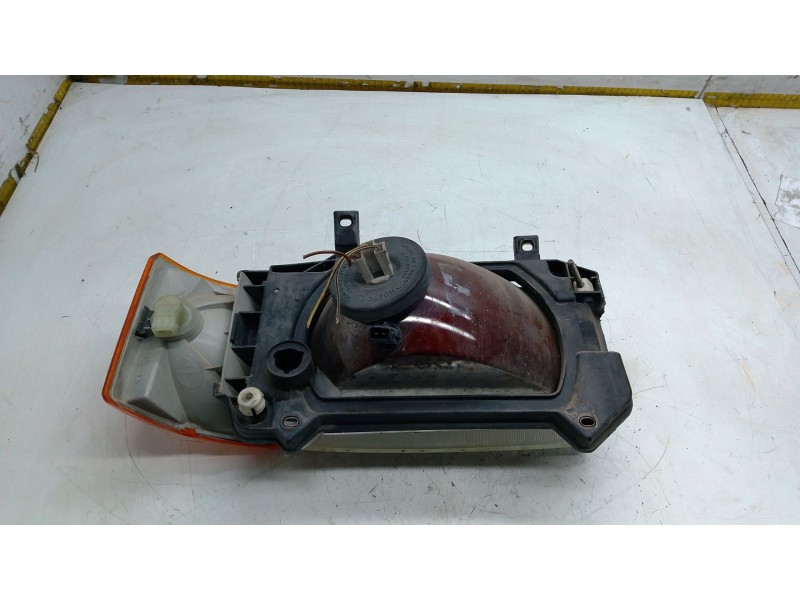 Recambio de faro derecho para volkswagen t4 bus (mod. 1991) caravelle referencia OEM IAM   