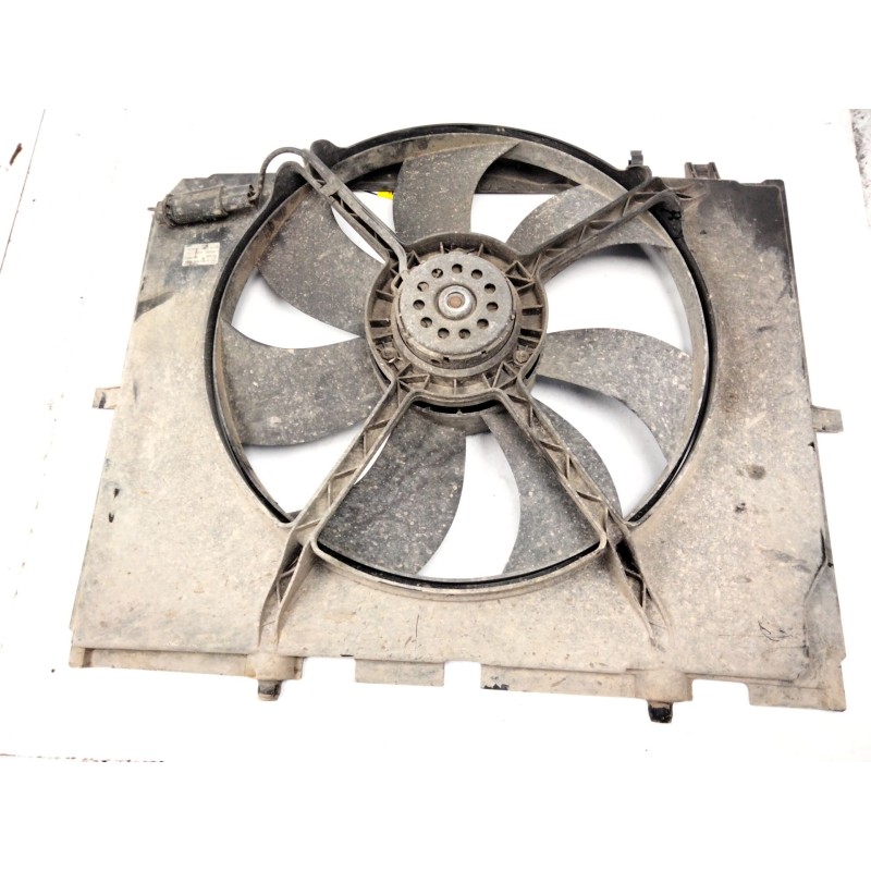 Recambio de electroventilador para mercedes-benz clase e (w210) e 220 cdi (210.006) referencia OEM IAM A0015003093  