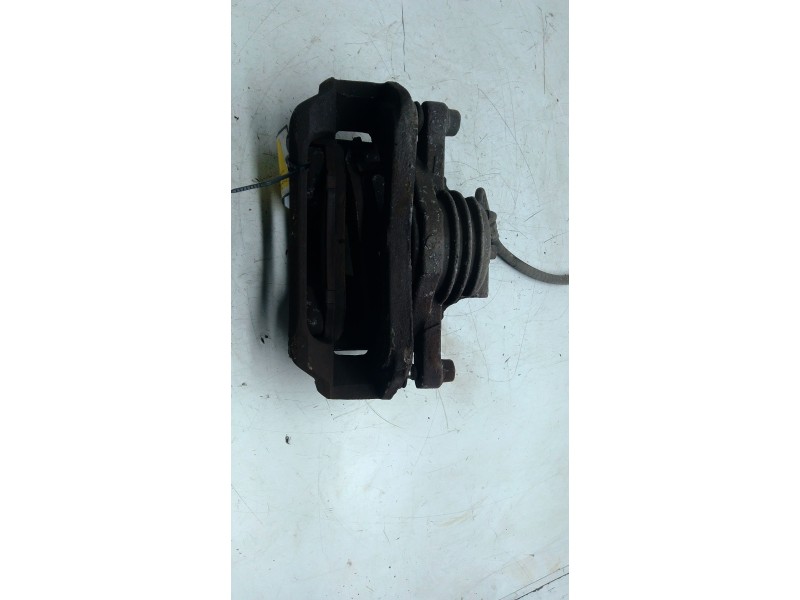 Recambio de pinza freno delantera derecha para kia sportage ii (je_, km_) 2.0 crdi referencia OEM IAM   