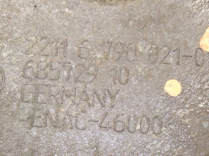 Recambio de soporte motor izquierdo inferior para bmw x6 (e71, e72) xdrive 40 d referencia OEM IAM 6790021  