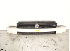 Recambio de rejilla delantera para volkswagen t4 bus (mod. 1991) caravelle referencia OEM IAM 701853653  