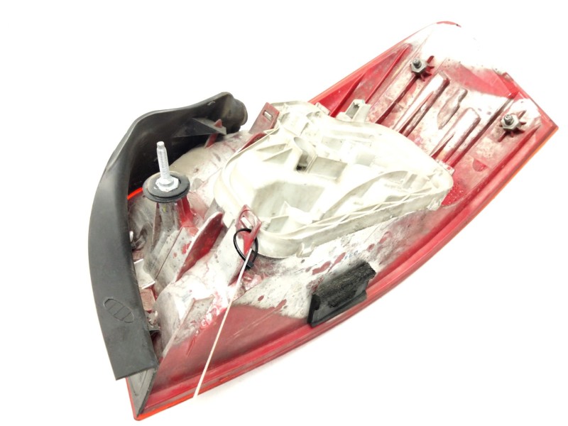 Recambio de piloto trasero izquierdo para audi a3 (8p1) 2.0 tdi referencia OEM IAM   