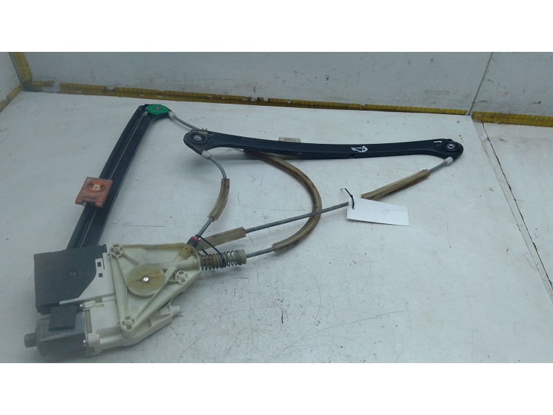 Recambio de elevalunas delantero derecho para audi a3 (8p1) 2.0 tdi referencia OEM IAM   