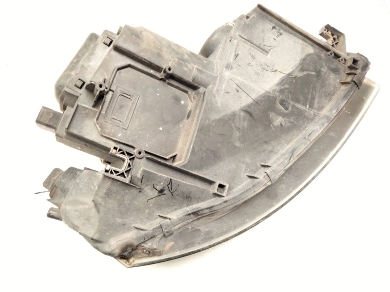 Recambio de faro izquierdo para audi a3 (8p1) 2.0 tdi referencia OEM IAM 8P0941003 0301206201 