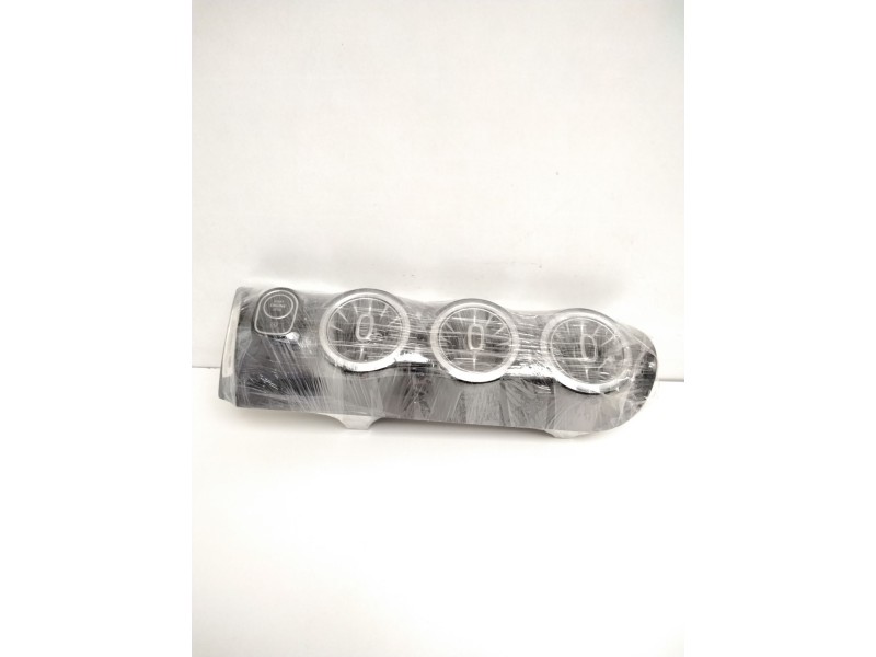Recambio de aireador central para mercedes-benz clase a berlina (bm 177) a 200 d (117.112) referencia OEM IAM A1776809800 A17790