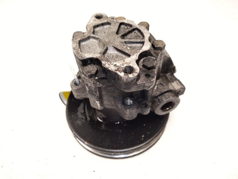 Recambio de bomba direccion para volkswagen t4 bus (mod. 1991) caravelle referencia OEM IAM   