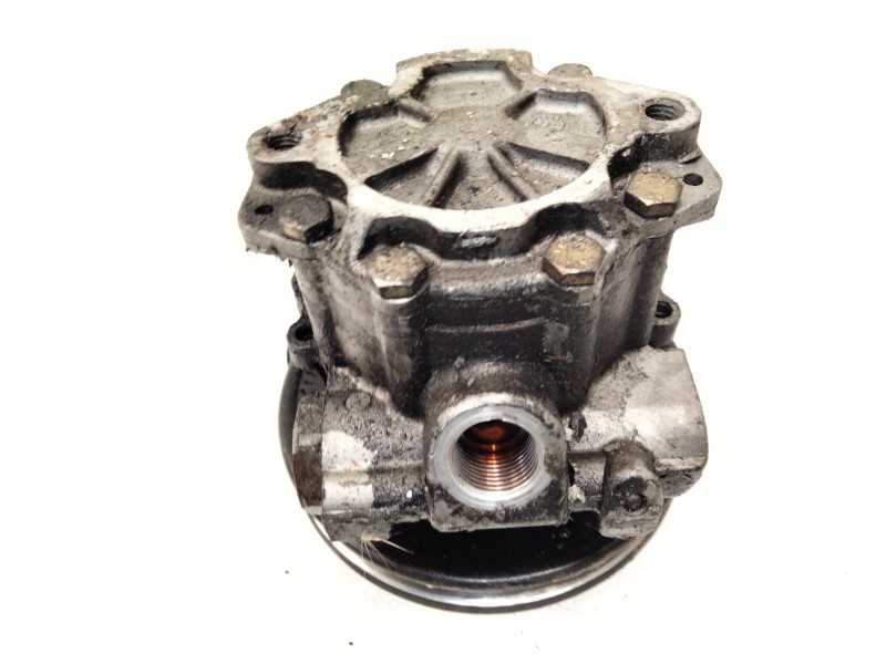 Recambio de bomba direccion para volkswagen t4 bus (mod. 1991) caravelle referencia OEM IAM   