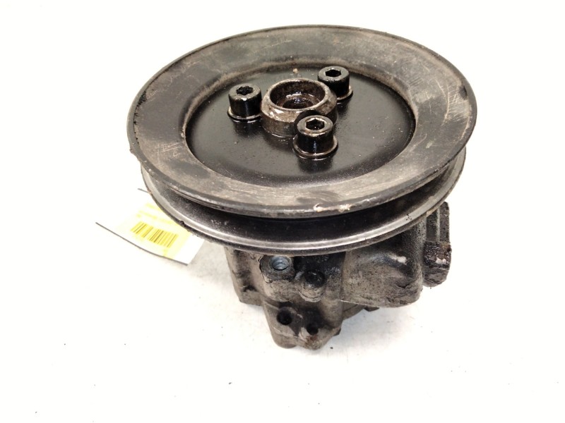 Recambio de bomba direccion para volkswagen t4 bus (mod. 1991) caravelle referencia OEM IAM   