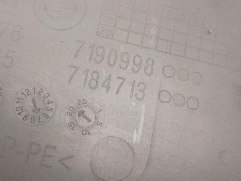Recambio de deposito limpia para bmw x6 (e71, e72) xdrive 40 d referencia OEM IAM 7161476 7190988 