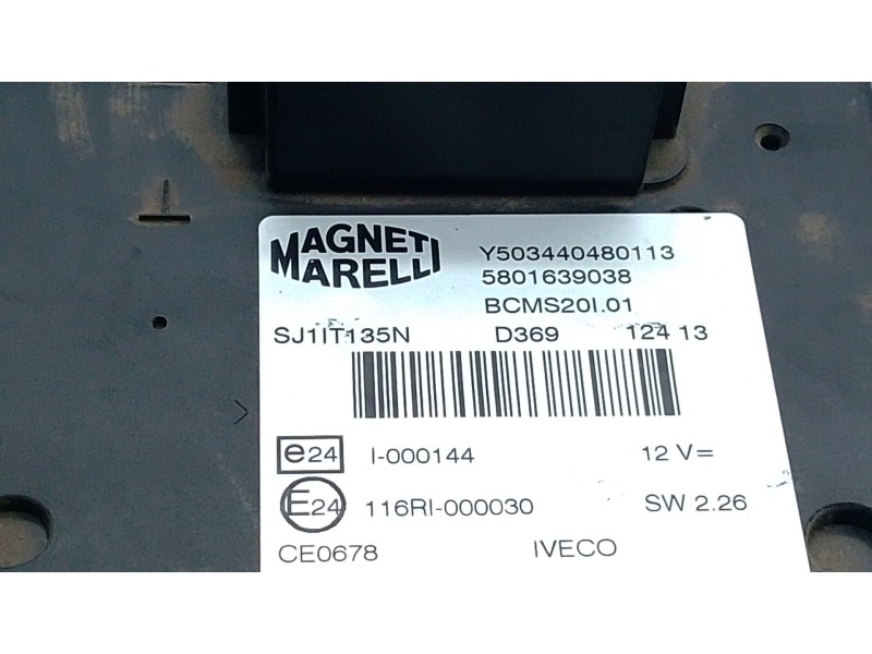 Recambio de caja fusibles para iveco daily v furgoneta 29s13, 29l13, 35c13, 35s13, 40c13, 40s13 referencia OEM IAM   