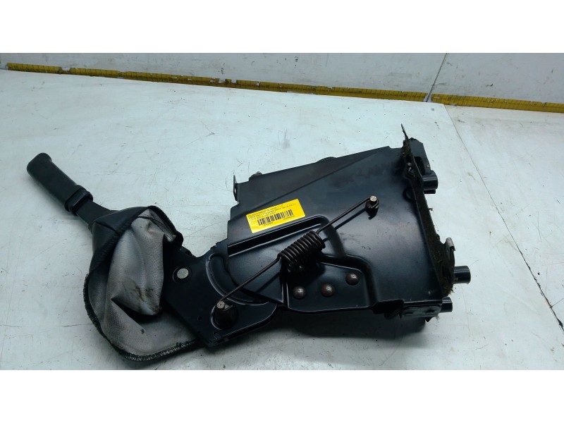 Recambio de palanca freno de mano para iveco daily v furgoneta 29s13, 29l13, 35c13, 35s13, 40c13, 40s13 referencia OEM IAM   