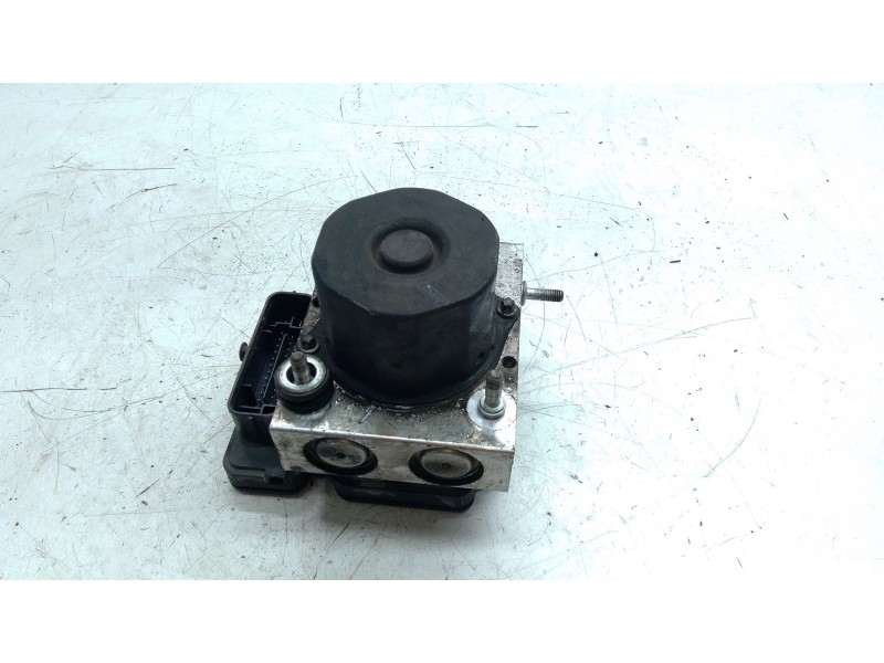 Recambio de abs para iveco daily v furgoneta 29s13, 29l13, 35c13, 35s13, 40c13, 40s13 referencia OEM IAM 026524209  