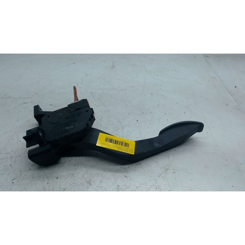 Recambio de pedal acelerador para iveco daily v furgoneta 29s13, 29l13, 35c13, 35s13, 40c13, 40s13 referencia OEM IAM 5801333490