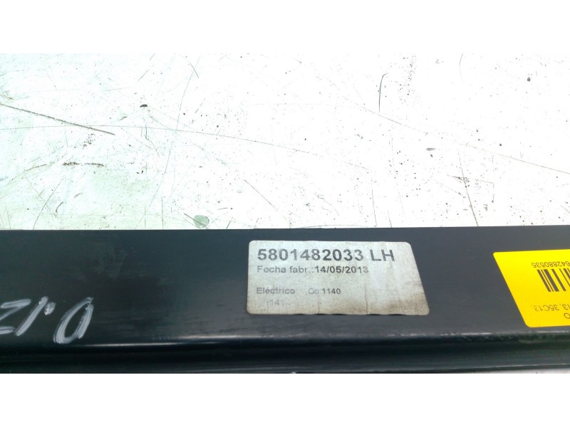 Recambio de elevalunas delantero izquierdo para iveco daily v furgoneta 29s13, 29l13, 35c13, 35s13, 40c13, 40s13 referencia OEM 