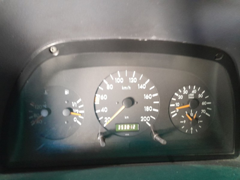 mercedes-benz clase v (638/2) del año 1994