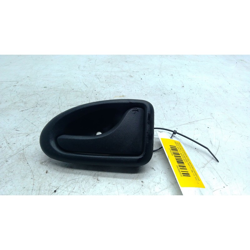 Recambio de maneta interior delantera derecha para iveco daily v furgoneta 29s13, 29l13, 35c13, 35s13, 40c13, 40s13 referencia O