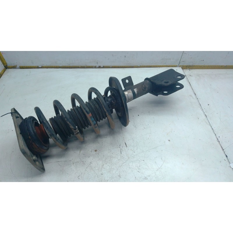 Recambio de amortiguador delantero derecho para citroën jumpy iii furgoneta (v_) 2.0 bluehdi 120 referencia OEM IAM 824903018976