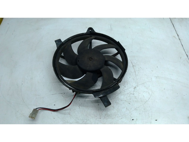 Recambio de electroventilador para mercedes-benz clase v (638/2) v 230 td (638.274) referencia OEM IAM   