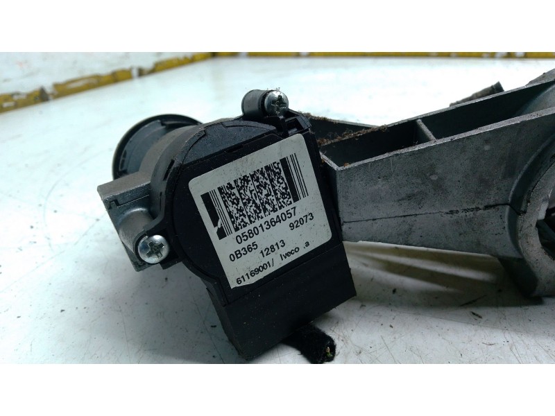 Recambio de conmutador de arranque para iveco daily v furgoneta 29s13, 29l13, 35c13, 35s13, 40c13, 40s13 referencia OEM IAM   