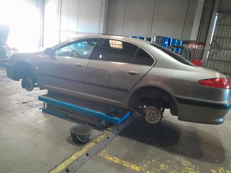 peugeot 607 (9d, 9u) del año 2004