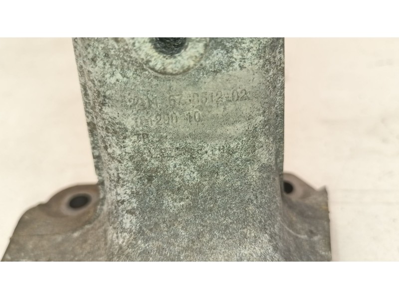 Recambio de soporte motor derecho superior para bmw 3 (f30, f80) 316 d referencia OEM IAM 2211677612-02  