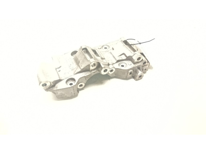 Recambio de soporte alternador para bmw 1 (f20) 120 d referencia OEM IAM 11168506863-03  