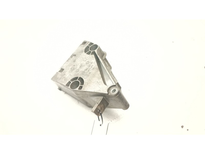 Recambio de soporte motor derecho inferior para seat ibiza iv (6j5, 6p1) 1.6 tdi referencia OEM IAM 038199207A  