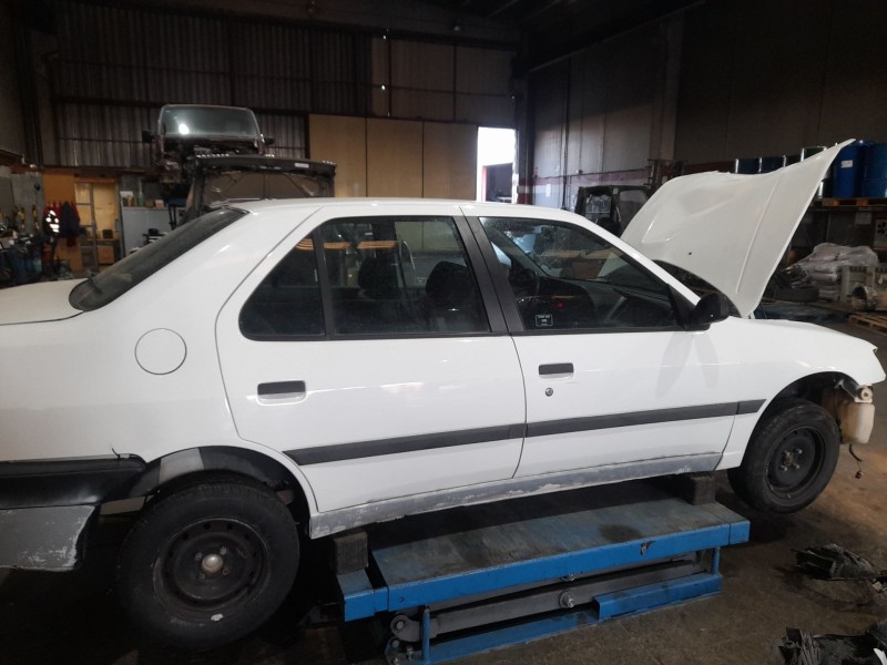 peugeot 306 hatchback (7a, 7c, n3, n5) del año 1996