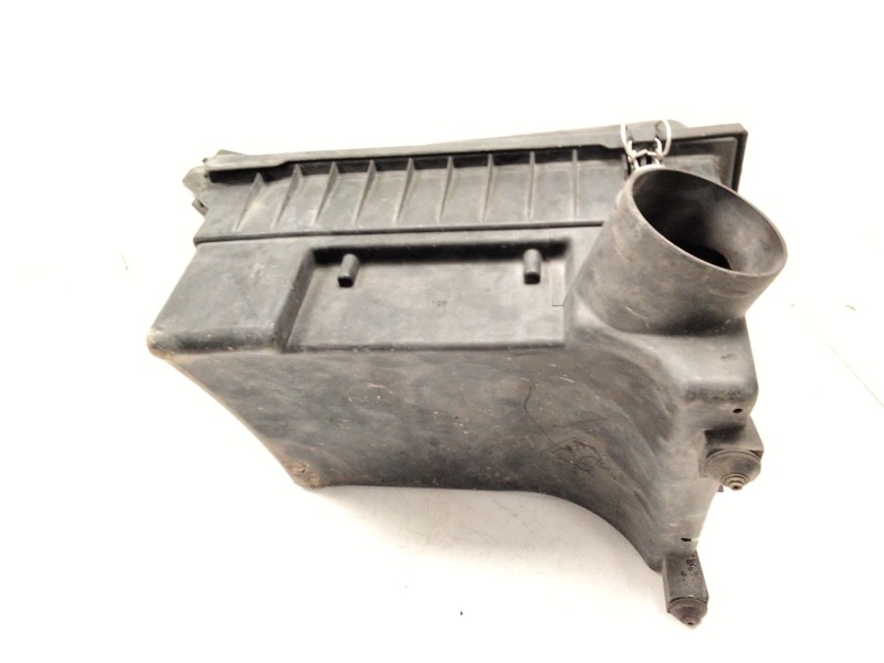 Recambio de caja filtro de aire para mercedes-benz clase v (638/2) v 230 td (638.274) referencia OEM IAM A6380900801  