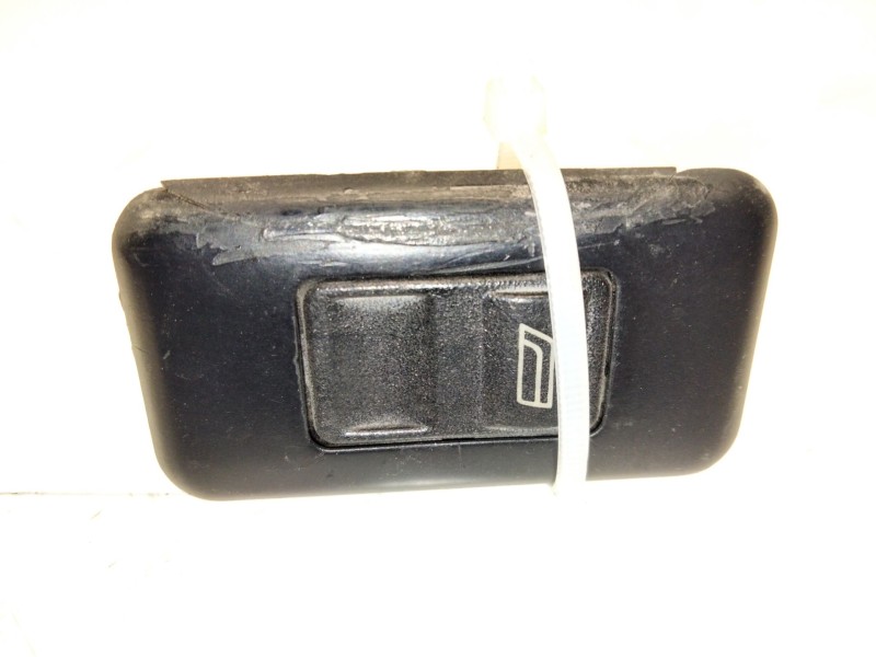 Recambio de mando elevalunas delantero derecho para mercedes-benz clase v (638/2) v 230 td (638.274) referencia OEM IAM A0005457
