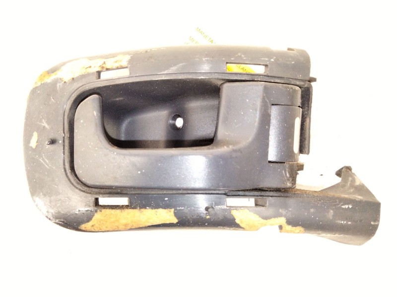 Recambio de maneta interior delantera derecha para mercedes-benz clase v (638/2) v 230 td (638.274) referencia OEM IAM A63876605