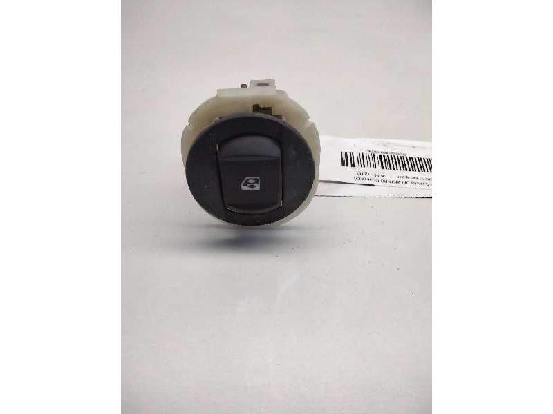 Recambio de mando elevalunas delantero derecho para renault clio iii exception referencia OEM IAM   