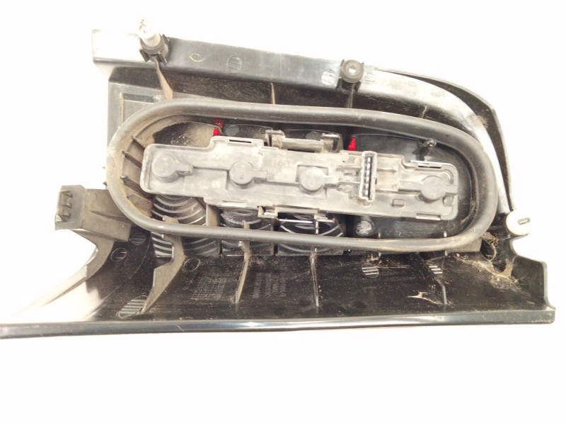 Recambio de piloto trasero izquierdo para mercedes-benz clase v (638/2) v 230 td (638.274) referencia OEM IAM A6388201264  