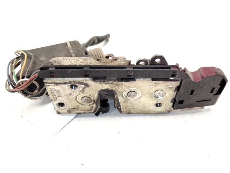 Recambio de cerradura puerta delantera izquierda para mercedes-benz clase v (638/2) v 230 td (638.274) referencia OEM IAM A63872