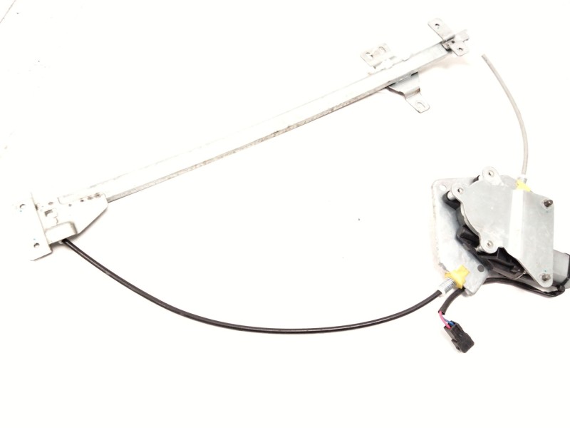 Recambio de elevalunas delantero izquierdo para mercedes-benz clase v (638/2) v 230 td (638.274) referencia OEM IAM A6387200046 