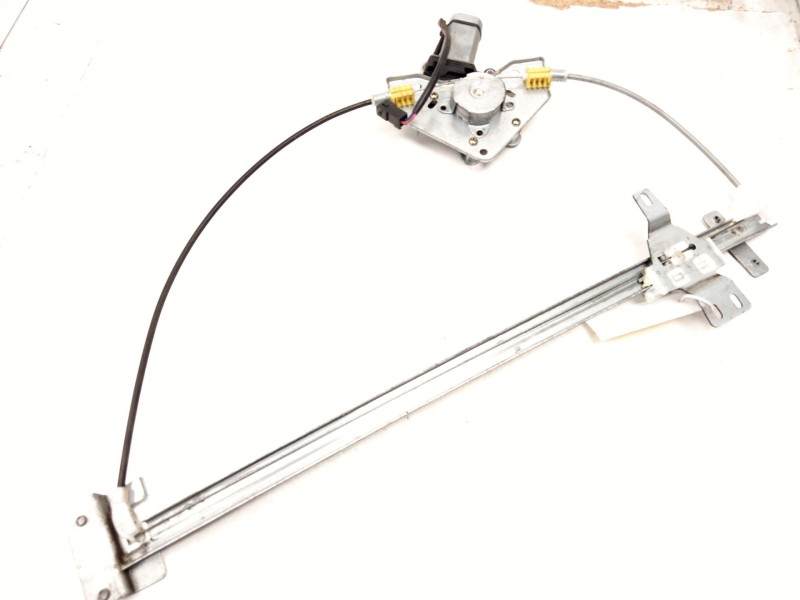 Recambio de elevalunas delantero izquierdo para mercedes-benz clase v (638/2) v 230 td (638.274) referencia OEM IAM A6387200046 