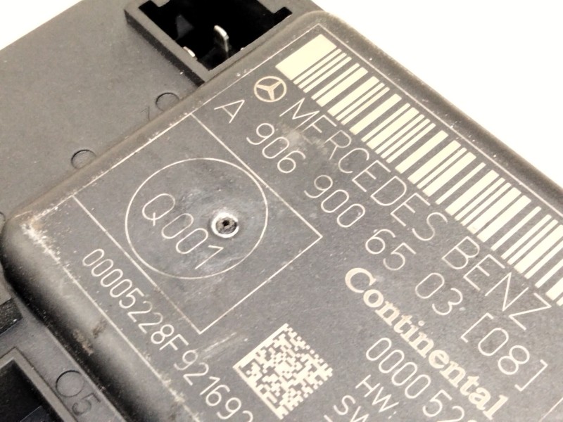 Recambio de modulo cierre centralizado delantero izquierdo para mercedes-benz sprinter 3-t furgoneta (b906) 214 cdi (906.611, 90