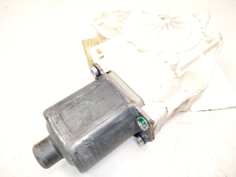 Recambio de motor elevalunas trasero derecho para mercedes-benz clase r (w251, v251) r 320 cdi 4-matic (251.022, 251.122) refere