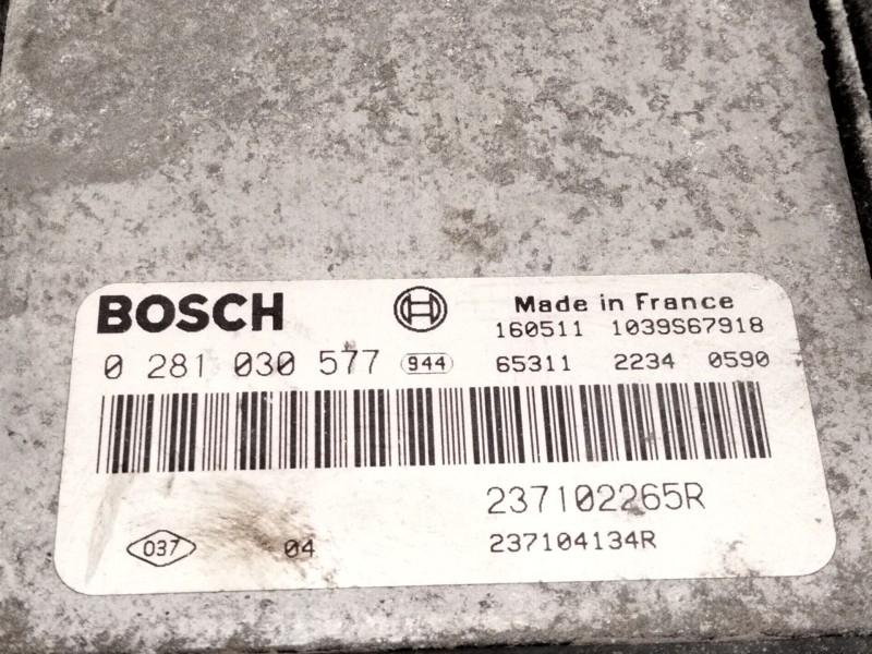 Recambio de centralita motor uce para renault master iii furgoneta (fv) 2.3 dci 125 fwd (fv0c, fv0d, fv0g, fv0h, fv0j, fv0k) ref