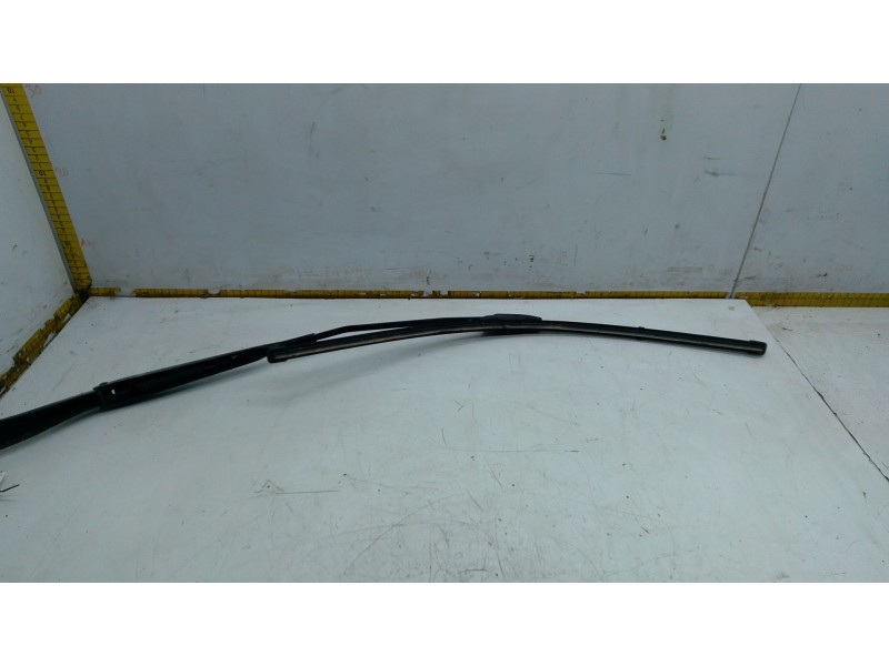 Recambio de brazo limpia delantero izquierdo para renault master iii furgoneta (fv) 2.3 dci 125 fwd (fv0c, fv0d, fv0g, fv0h, fv0