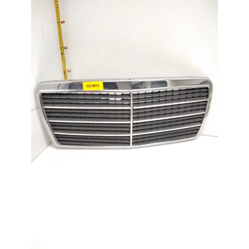 Recambio de rejilla delantera para mercedes-benz clase e (w211) e 270 cdi (211.016) referencia OEM IAM SIN REF.  