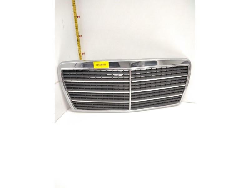 Recambio de rejilla delantera para mercedes-benz clase e (w211) e 270 cdi (211.016) referencia OEM IAM SIN REF.  