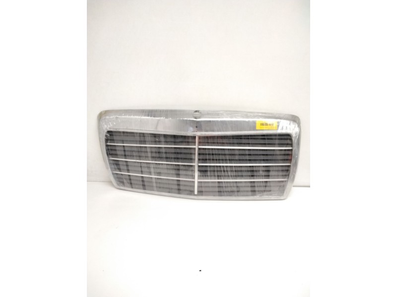 Recambio de rejilla delantera para mercedes-benz 123 sedán (w123) 240 d (123.123) referencia OEM IAM SIN REF.  
