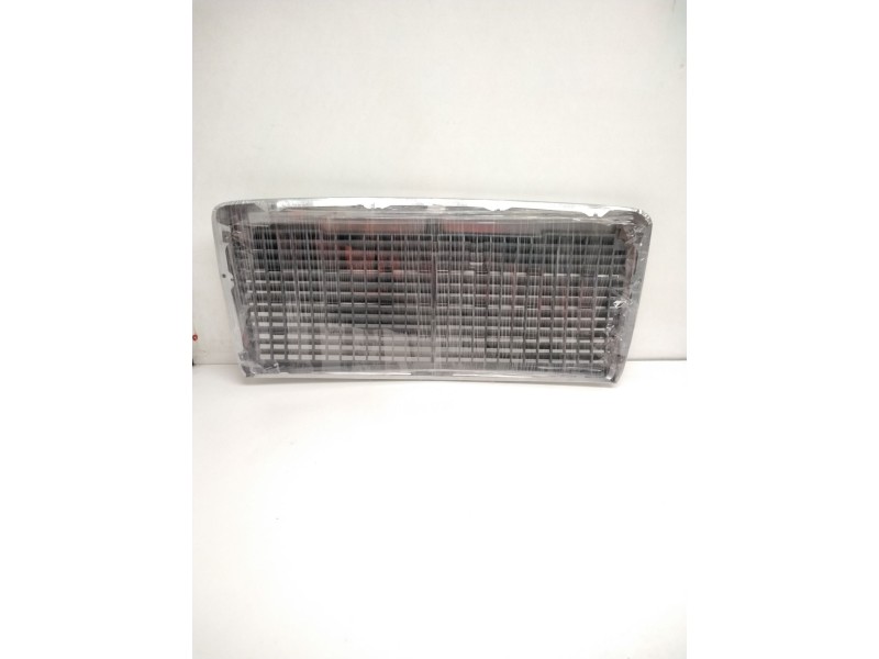 Recambio de rejilla delantera para mercedes-benz 123 sedán (w123) 240 d (123.123) referencia OEM IAM SIN REF.  