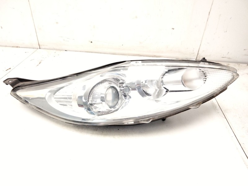 Recambio de faro derecho para ford fiesta vi (cb1, ccn) 1.6 tdci referencia OEM IAM 8A6113W029CH  